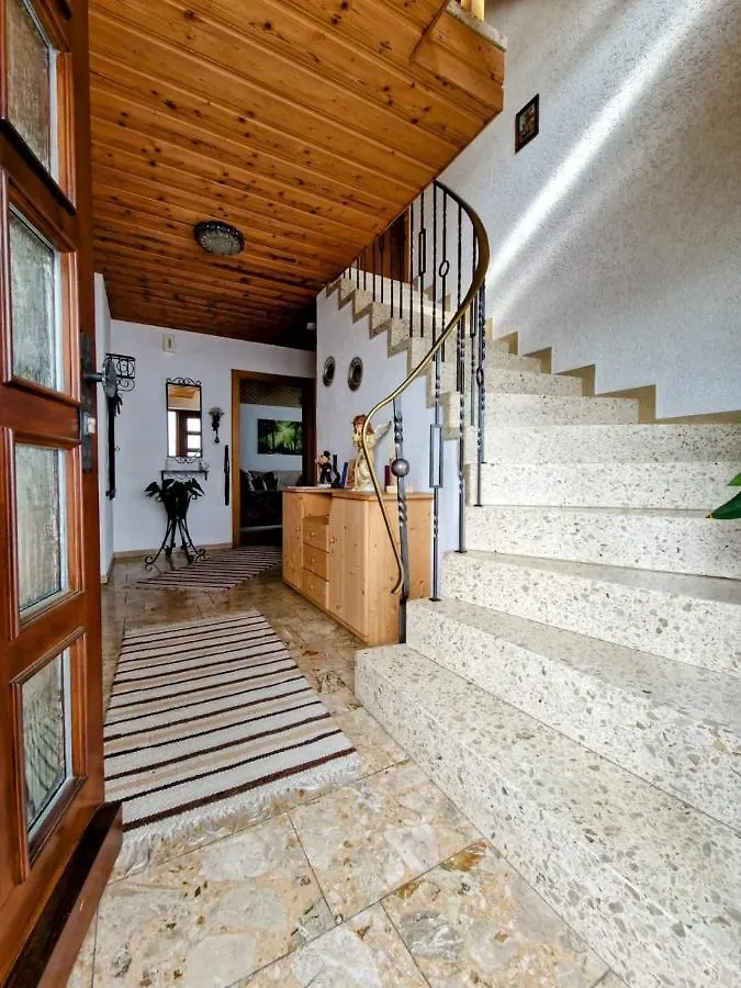 Holiday home Ferienhaus Anni Roedental
